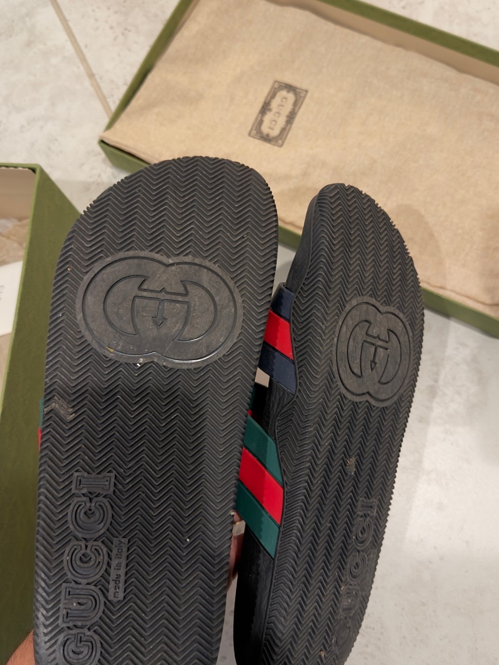 Gucci Black Slides with Red and Green Striped Bands - Picture 6 of 7